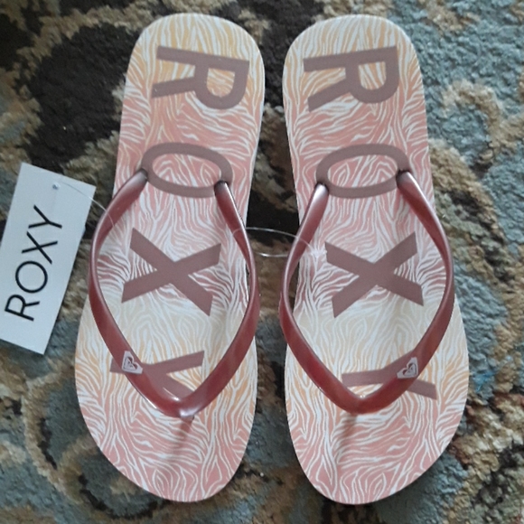6x*Host Pick*Roxy adorable flip flop sandals - Picture 9 of 16